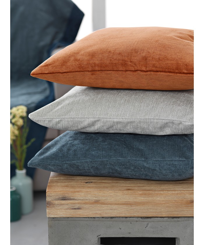Διακοσμητική Μαξιλαροθήκη Throws Collection 42x42 BALLY DARK BLUE