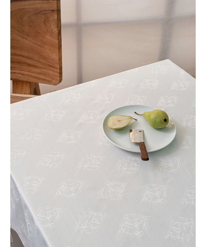 Τραπεζομαντηλο Αλεκιαστο Formal Dinner 175x240 FTERI WHITE